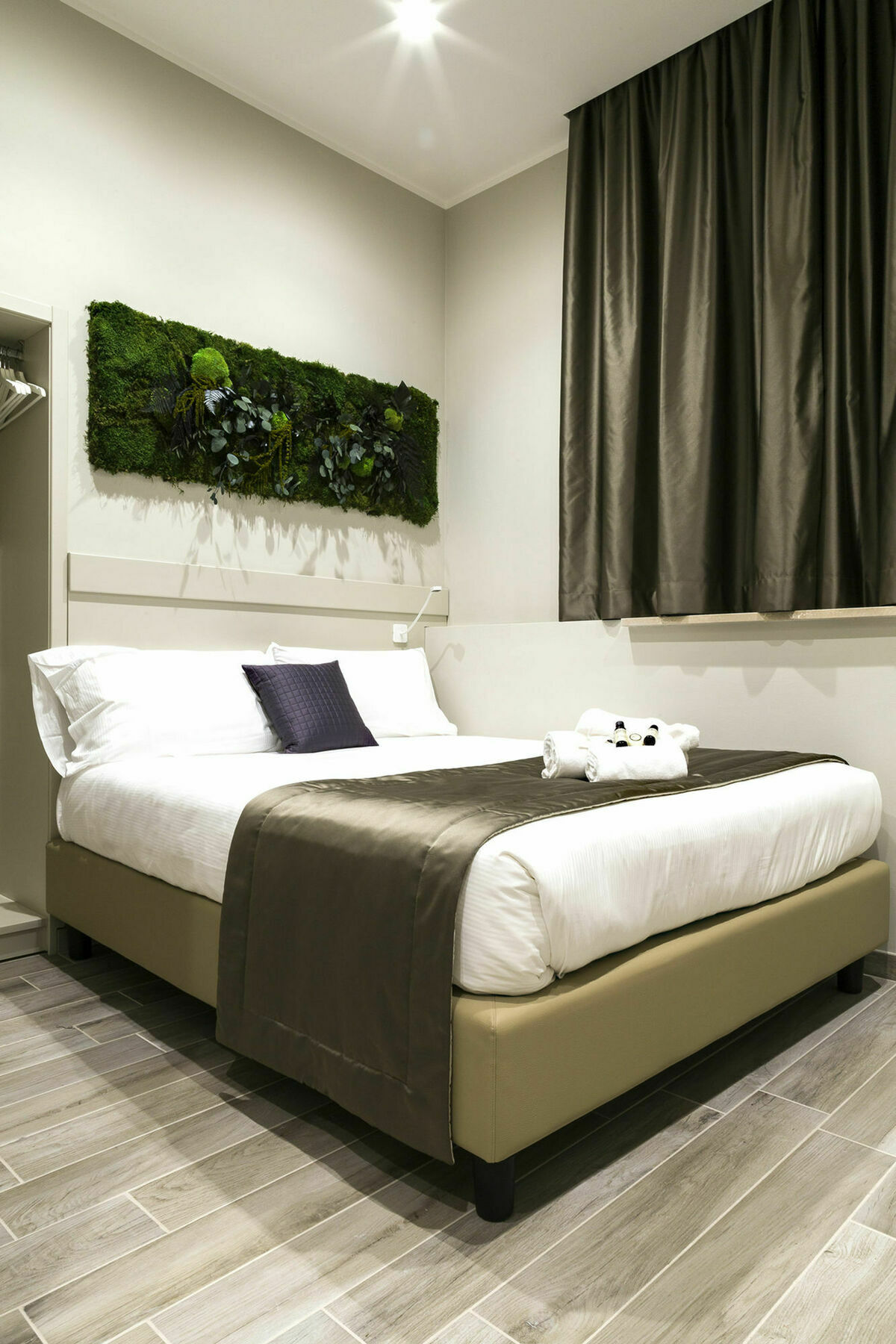 Aeterno Eco Guest House โรม ภายนอก รูปภาพ