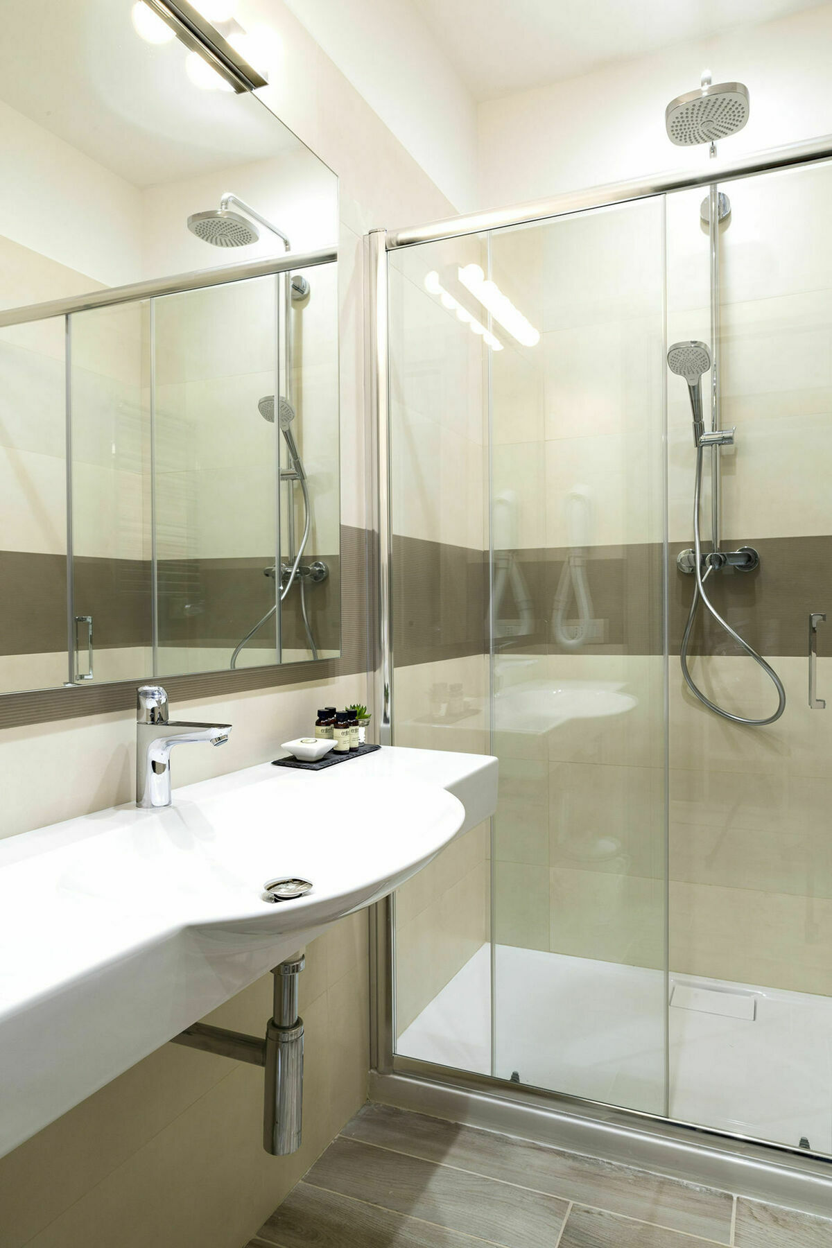 Aeterno Eco Guest House โรม ภายนอก รูปภาพ